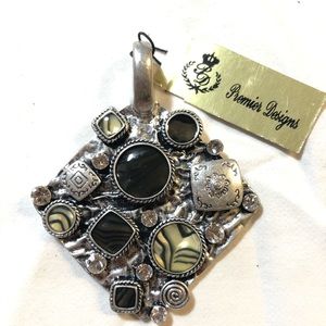 NWT Premier Designs “Artistic” (4393) AMS Enhancer